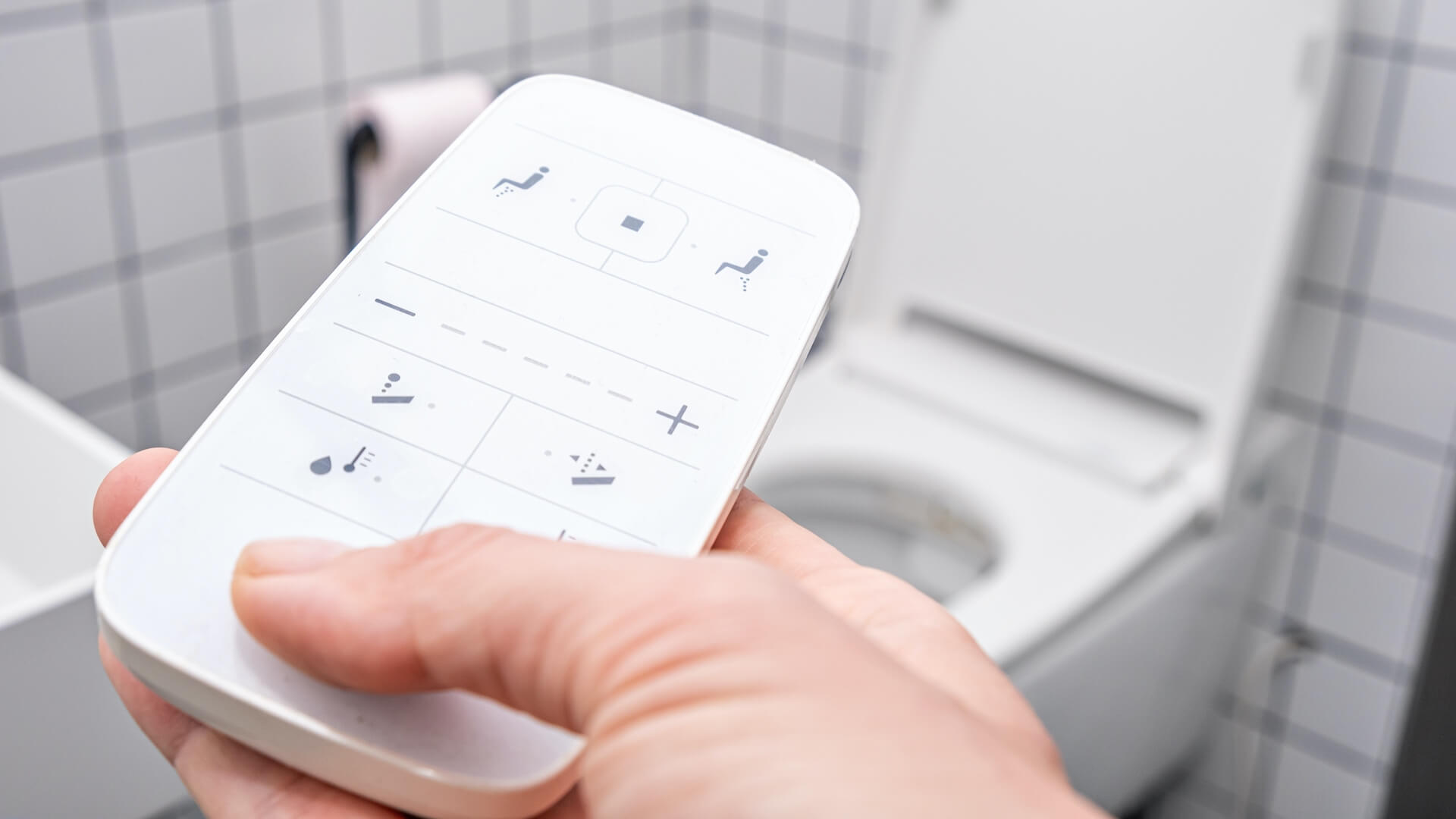 Bidet czy toaleta myjąca – które rozwiązanie wybrać do łazienki?